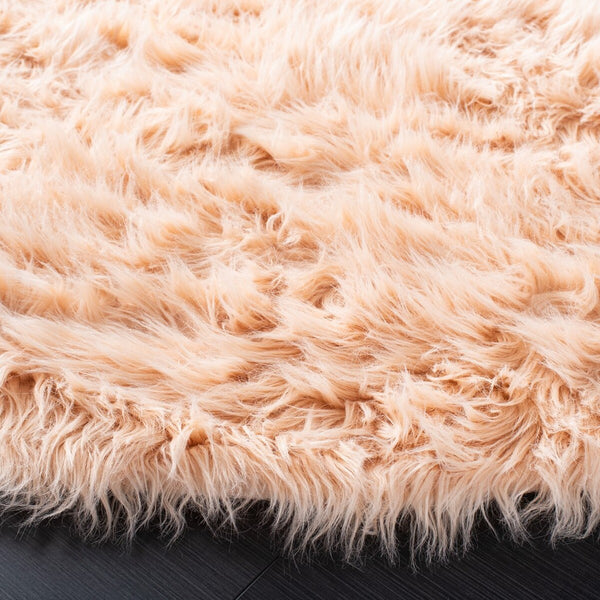 Safavieh Faux Sheep Skin 235 Power Loomed 80% Acrylic/20% Polyester Rug FSS235U-9