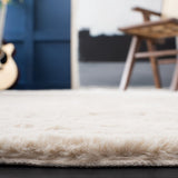 Safavieh Faux Sheep Skin 515 Power Loomed 80% Acrylic/20% Polyester Rug FSS515K-8