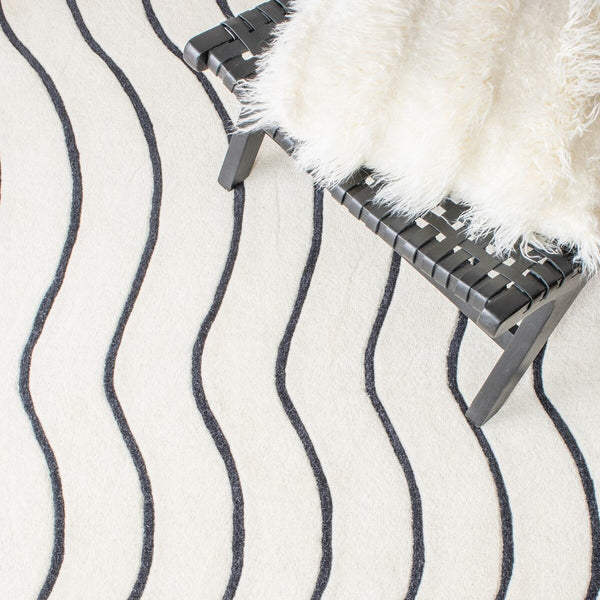 Safavieh Fifth Avenue 113 100% New Zealand Wool Hand Tufted  Rug FTV113A-8