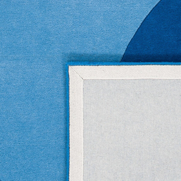 Safavieh Fifth Avenue 117 100% New Zealand Wool Hand Tufted  Rug FTV117M-9