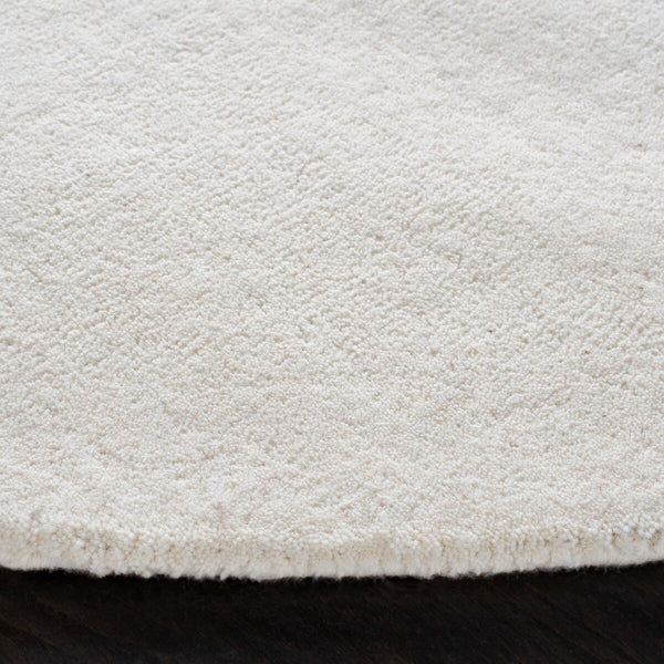 Safavieh Fifth Avenue 120 Hand Tufted New Zealand Wool Rug FTV120A-9