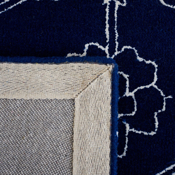 Safavieh Fifth Avenue 135 Hand Tufted New Zealand Wool Rug FTV135N-8