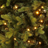 Safavieh 5.5 Ft, Green, Pre-Lit Artificial Christmas Tree Green Plastic / Iron FXP2018A