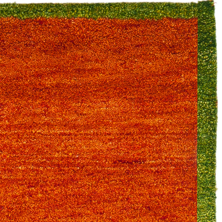 Safavieh GB117 Hand Knotted Rug