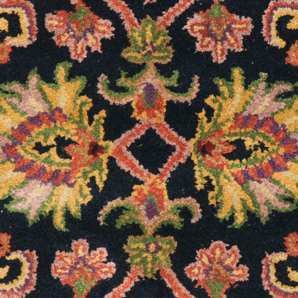 Safavieh Golden GJ275 Hand Tufted Rug