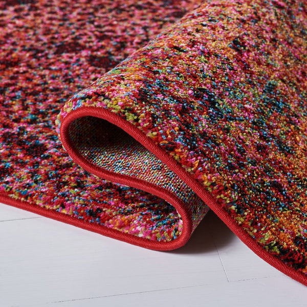 Glacier 124 Contemporary Power Loomed 100% Polypropylene Rug Red / Orange