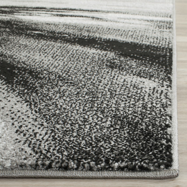 Safavieh Glacier 127 Power Loomed 100% Polypropylene Contemporary Rug GLA127C-8SQ