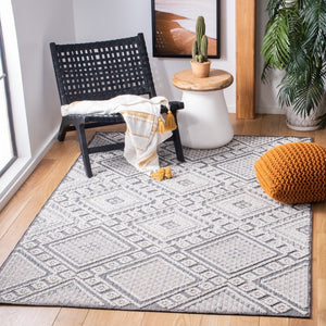 Global 800 Global 813 Indoor/Outdoor Power Loomed Polypropylene Pile Rug Grey / Ivory