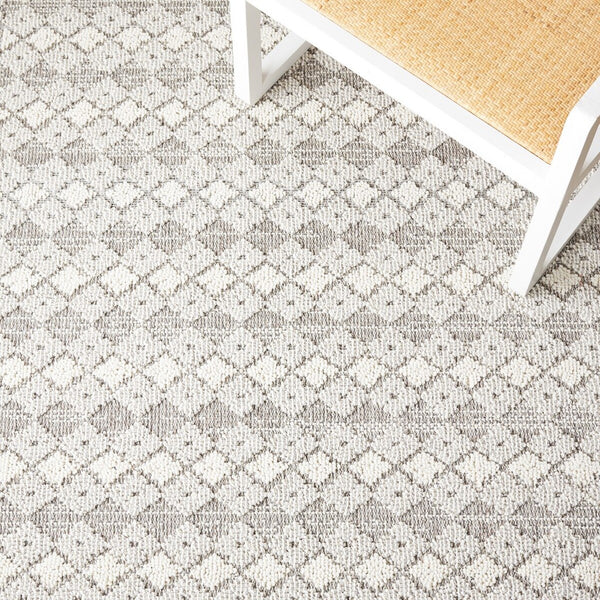 Safavieh Global 864 Power Loomed Polypropylene Pile Indoor/Outdoor Rug GLB864F-9