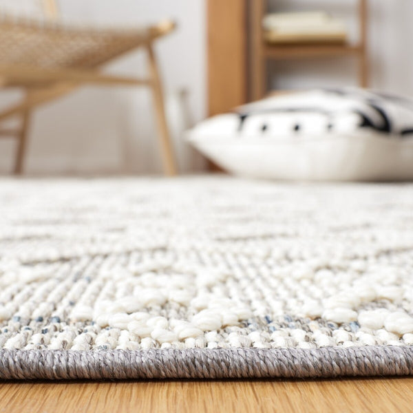 Safavieh Global 870 Power Loomed Polypropylene Pile Indoor/Outdoor Rug GLB870F-9