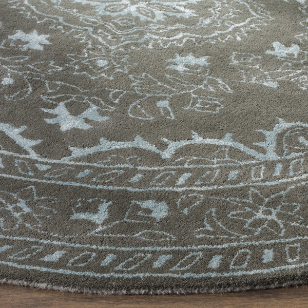 Safavieh Glamour 533 Hand Tufted 75% Viscose/25% Wool Rug GLM533D-2