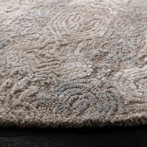 Safavieh Glamour 536 Hand Tufted 75% Viscose/25% Wool Contemporary Rug GLM536F-2