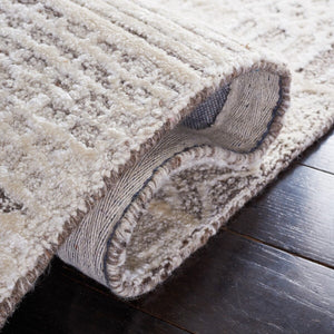 Safavieh Glamour 538 TUFTED 25% WOOL & 75% VISCOSE Rug GLM538A-8