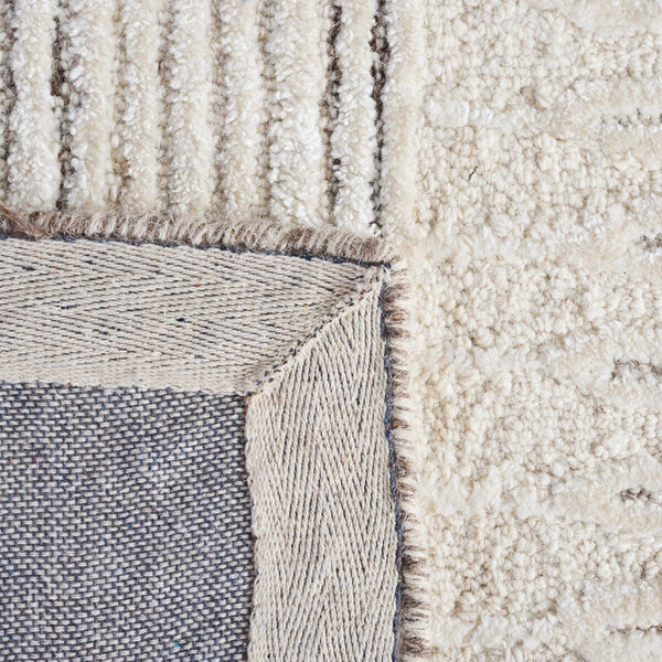 Safavieh Glamour 538 TUFTED 25% WOOL & 75% VISCOSE Rug GLM538A-8