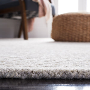 Safavieh Glamour 538 TUFTED 25% WOOL & 75% VISCOSE Rug GLM538F-8