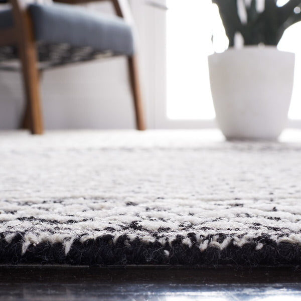 Safavieh Glamour 538 TUFTED 25% WOOL & 75% VISCOSE Rug GLM538H-8