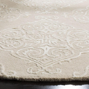 Safavieh Glamour 568 Hand Tufted 75% Viscose/25% Wool Rug GLM568E-24