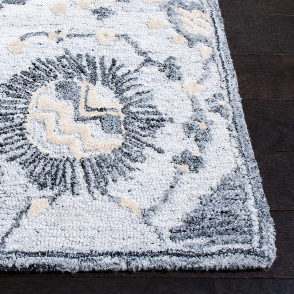 Safavieh Glamour 569 Hand Tufted 40% Viscose, 40% Pet yarn, 20% Wool Rug GLM569A-9