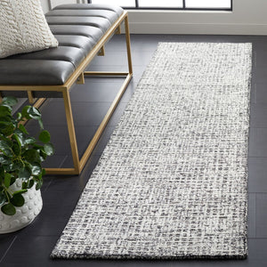Safavieh Glamour 601 Modern Hand Tufted Rug Black / Ivory GLM601Z-8