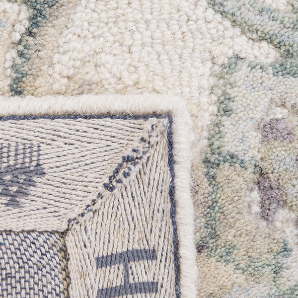 Glamour 624  Hand Tufted 100% Wool (Blended New Zealand Wool) Rug Ivory / Grey