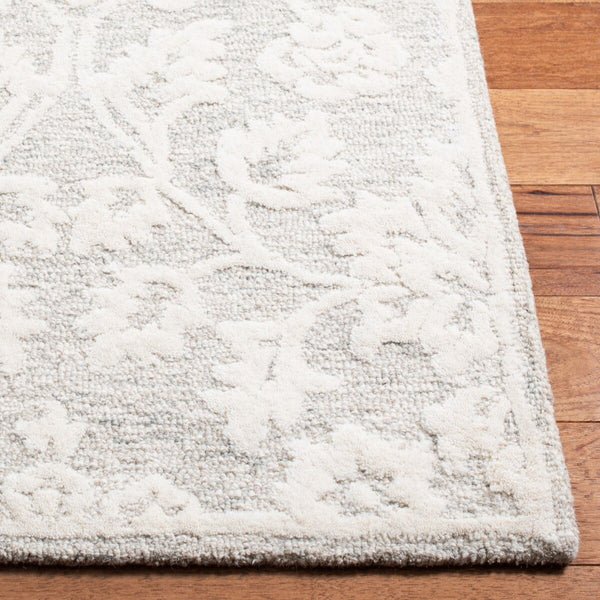 Glamour 651  Hand Tufted 100% Wool Pile Rug Beige / Ivory