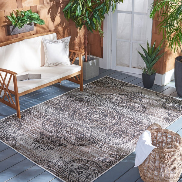 Safavieh Havana 319 Power Loomed 74% Polypropylene/12% Polyester/14% Backing Material Outdoor Rug HAV319E-9