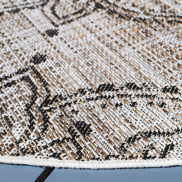 Safavieh Havana 319 Power Loomed 74% Polypropylene/12% Polyester/14% Backing Material Outdoor Rug HAV319E-9
