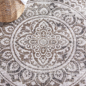Safavieh Havana 327 Power Loomed 74% Polypropylene/12% Polyester/14% Backing Material Outdoor Rug HAV327E-9