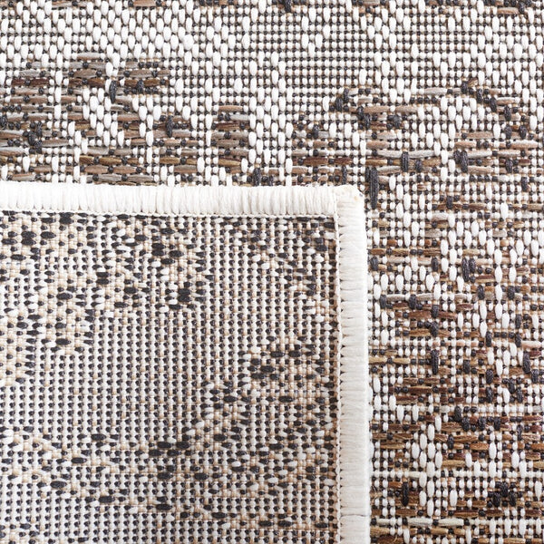 Safavieh Havana 327 Power Loomed 74% Polypropylene/12% Polyester/14% Backing Material Outdoor Rug HAV327E-9