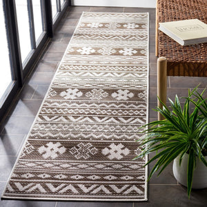 Safavieh Havana 331 Power Loomed 74% Polypropylene/12% Polyester/14% Backing Material Outdoor Rug HAV331E-9