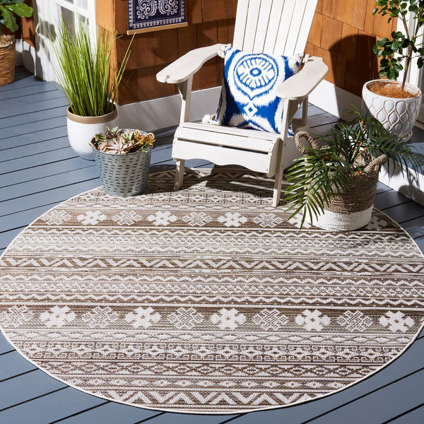 Safavieh Havana 331 Power Loomed 74% Polypropylene/12% Polyester/14% Backing Material Outdoor Rug HAV331E-9
