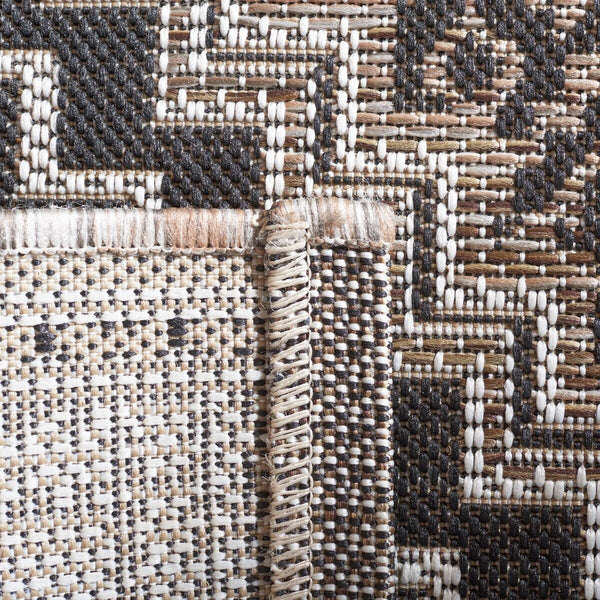 Safavieh Havana 341 Power Loomed 74% Polypropylene/12% Polyester/14% Backing Material Outdoor Rug HAV341E-9