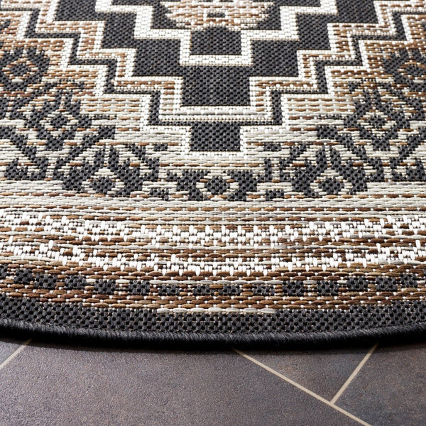 Safavieh Havana 341 Power Loomed 74% Polypropylene/12% Polyester/14% Backing Material Outdoor Rug HAV341E-9