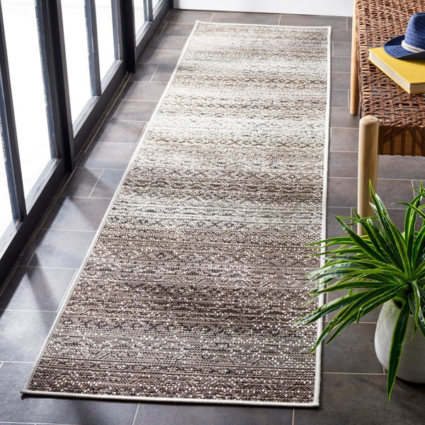 Safavieh Havana 350 Power Loomed 74% Polypropylene/12% Polyester/14% Backing Material Outdoor Rug HAV350E-9