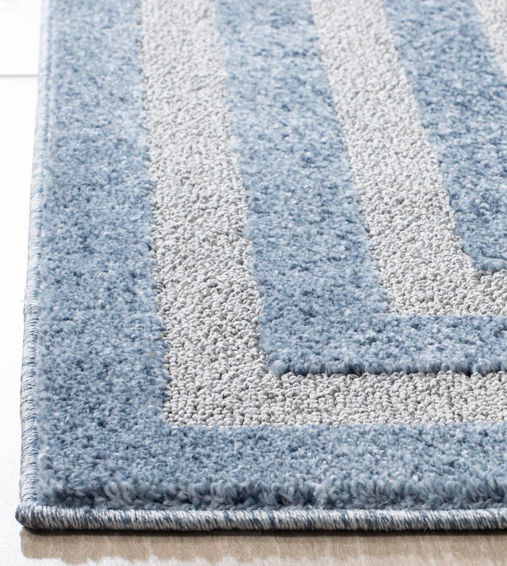 Safavieh Harbor HBR154 Power Loomed Rug