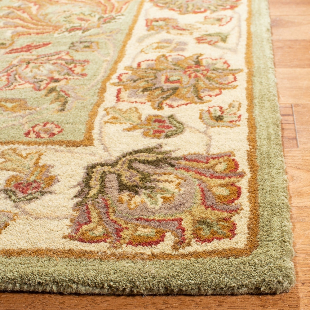 Safavieh Heritage 343 Hand Tufted Wool Rug HG343A-4R