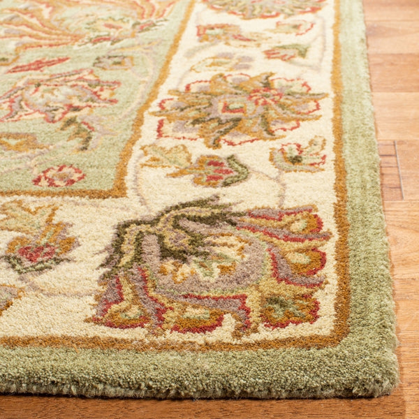 Safavieh Heritage 343 Hand Tufted Wool Rug HG343A-4R