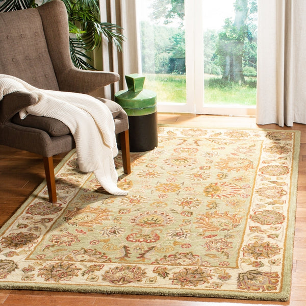 Safavieh Heritage 343 Hand Tufted Wool Rug HG343A-4R