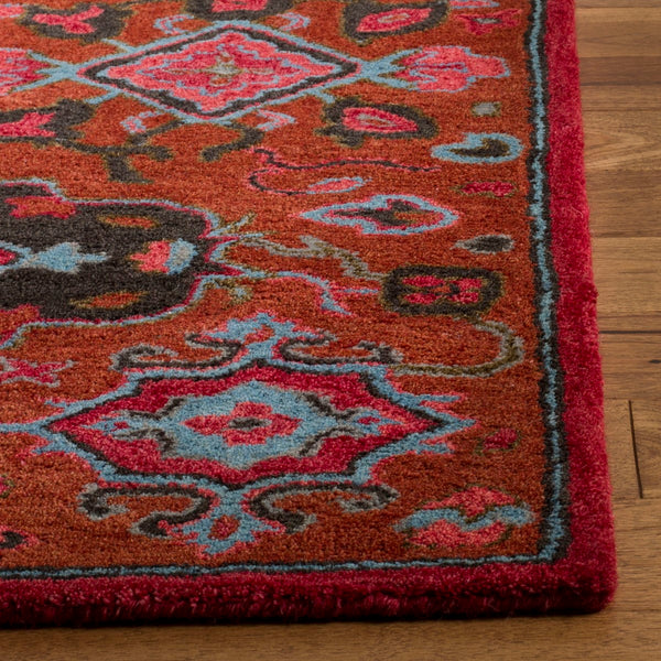Safavieh Heritage HG419 Hand Tufted Rug