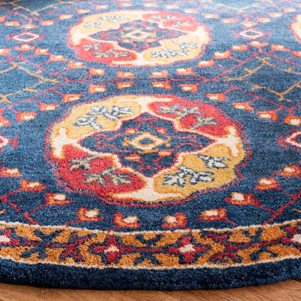 Safavieh Heritage 424 Hand Tufted Wool Rug HG424N-3