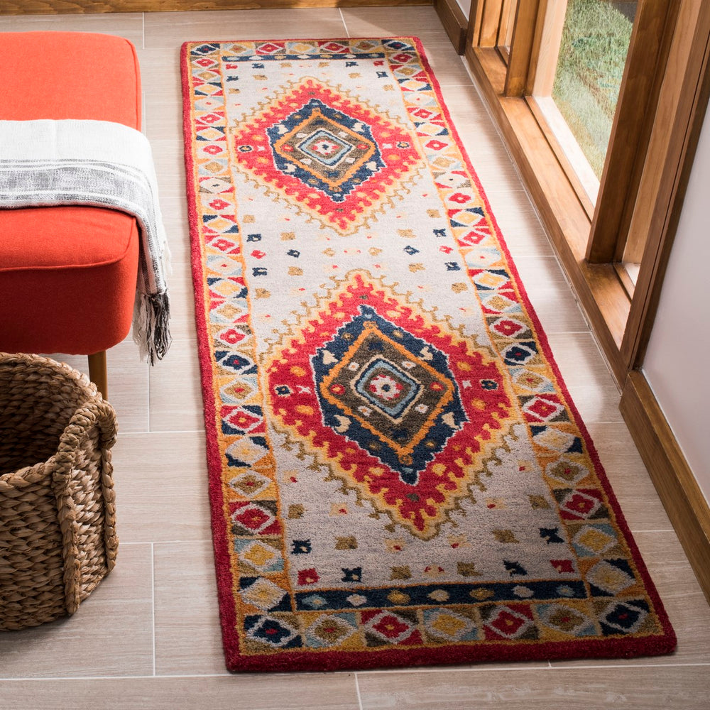 Safavieh Heritage HG425 Hand Tufted Rug