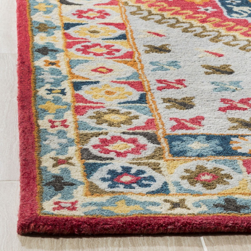 Safavieh Heritage 425 Hand Tufted Wool Rug HG425F-3