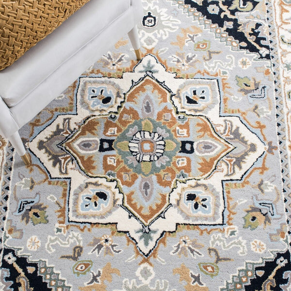 Safavieh Heritage 625 Hand Tufted Wool Rug HG625H-8R