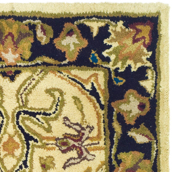 Safavieh Heritage HG644 Hand Tufted Rug