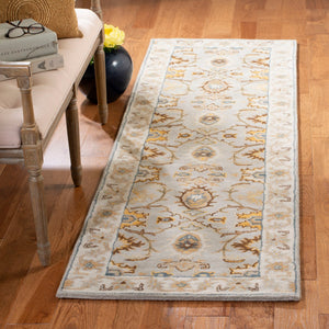 Safavieh Heritage HG734 Hand Tufted Rug
