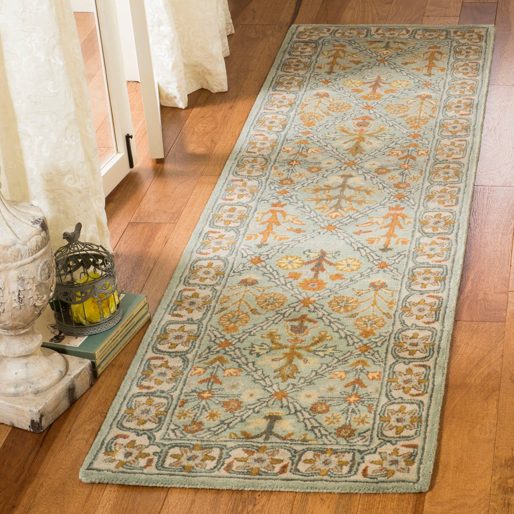 Safavieh Heritage HG738 Hand Tufted Rug