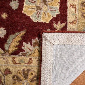 Safavieh Heritage HG813 Hand Tufted Rug