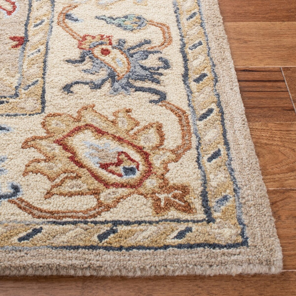 Safavieh Heritage 825 Hand Tufted Wool Rug HG825A-9
