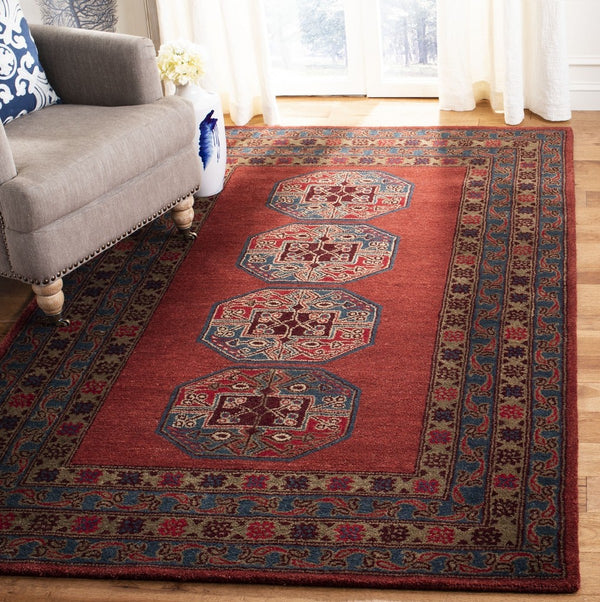 Safavieh Heritage 919 Hand Tufted 80% Wool/10% Cotton/10% Latex Rug HG919Q-3