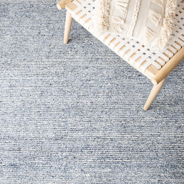 Safavieh Himalaya 153 Hand Tufted 60% Viscose/40% Wool Contemporary Rug HIM153M-9